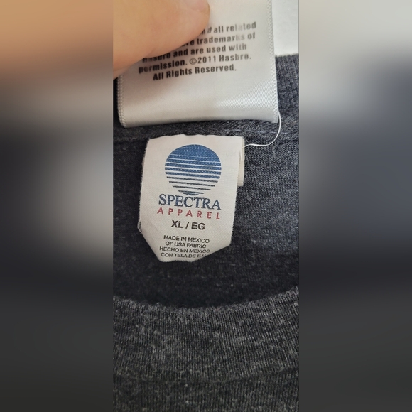 Transformers More Than Meets The Eye Autobots XL T-Shirt - Picture 4 of 6